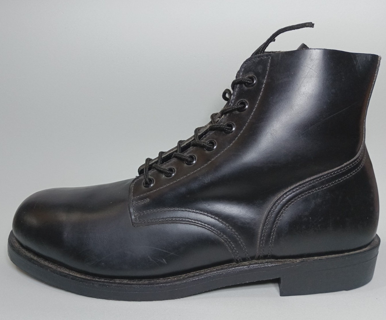 Bota de desfile militar