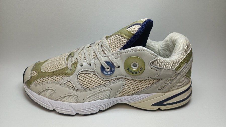 adidas Astir W